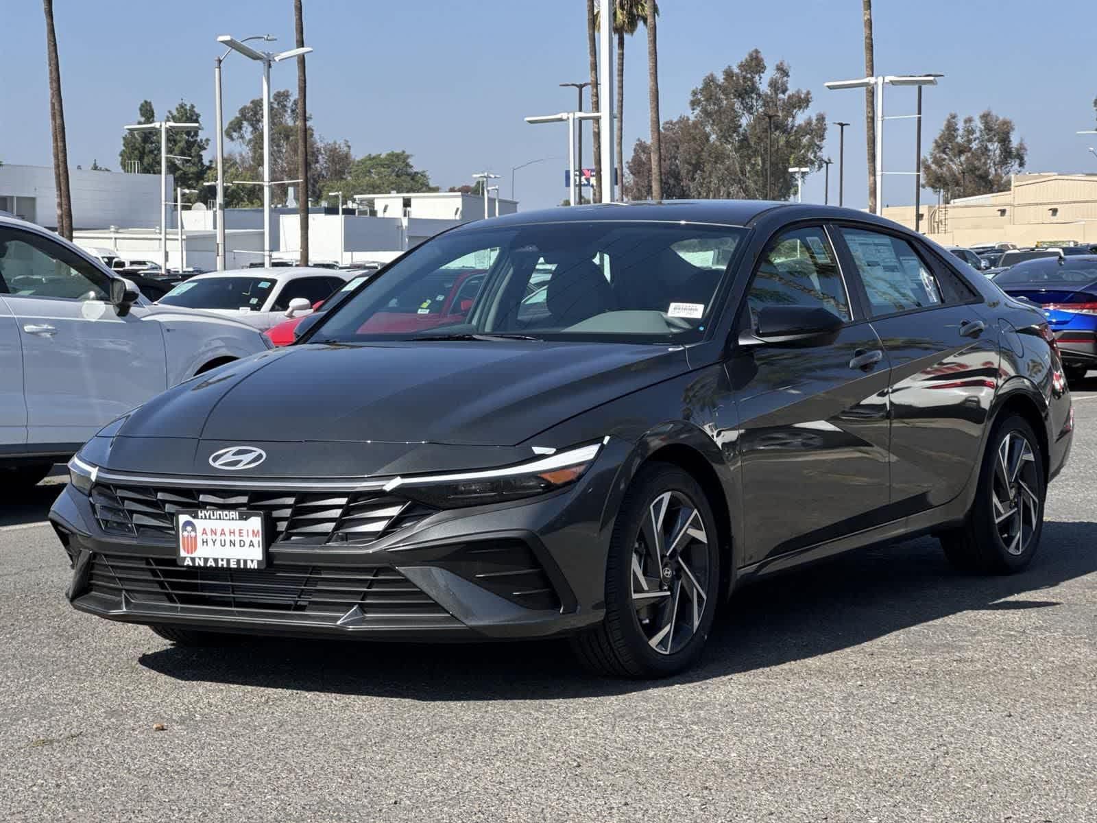 Thumbnail: 2025 Hyundai Elantra - 7