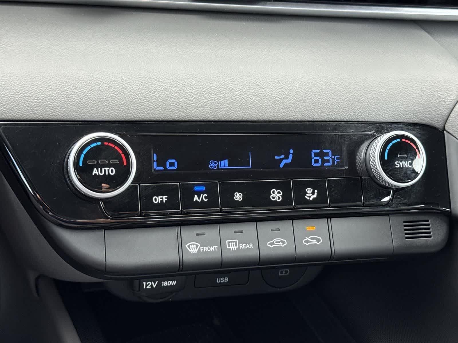 Thumbnail: 2025 Hyundai Elantra - 13