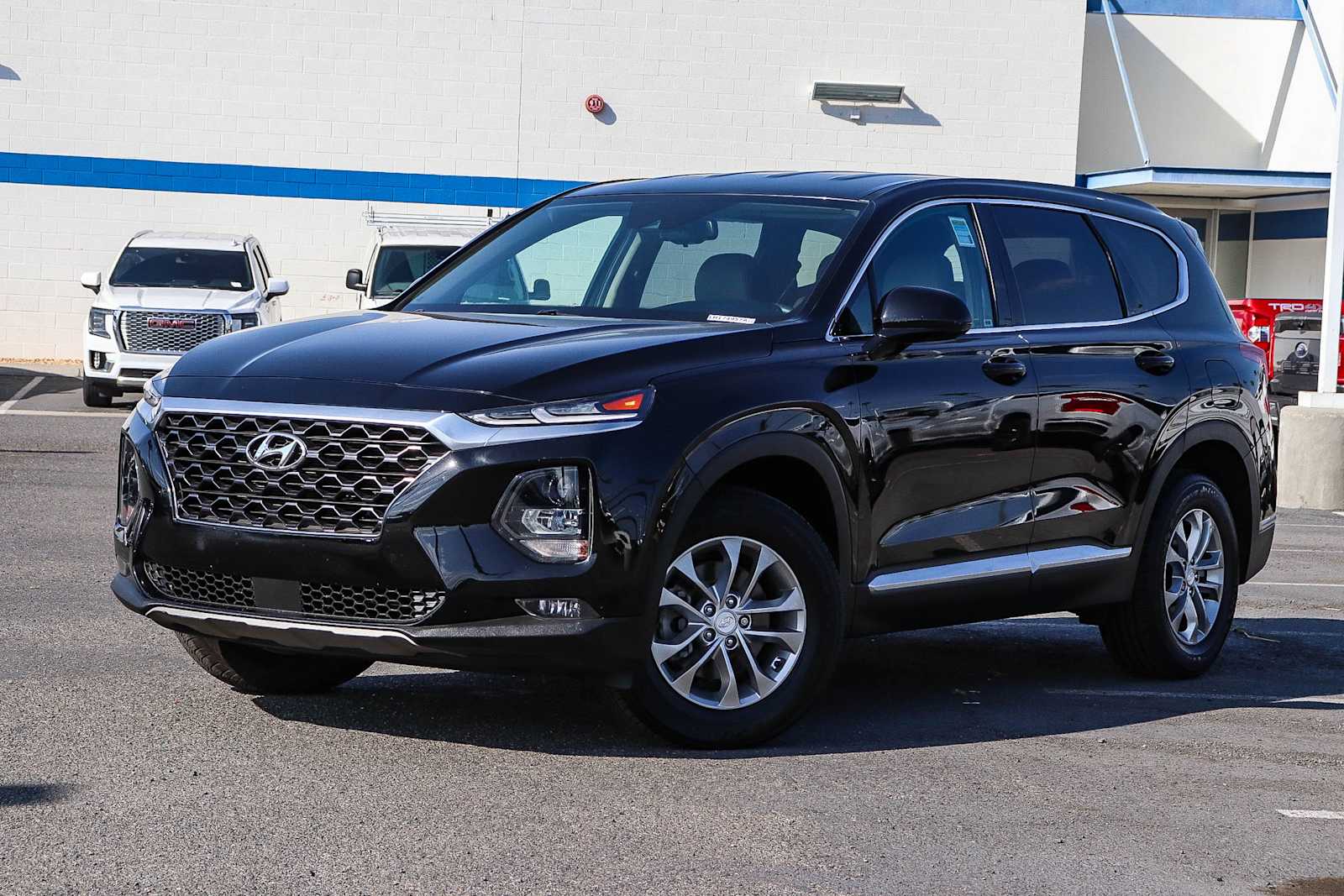 Thumbnail: 2020 Hyundai Santa Fe - 1