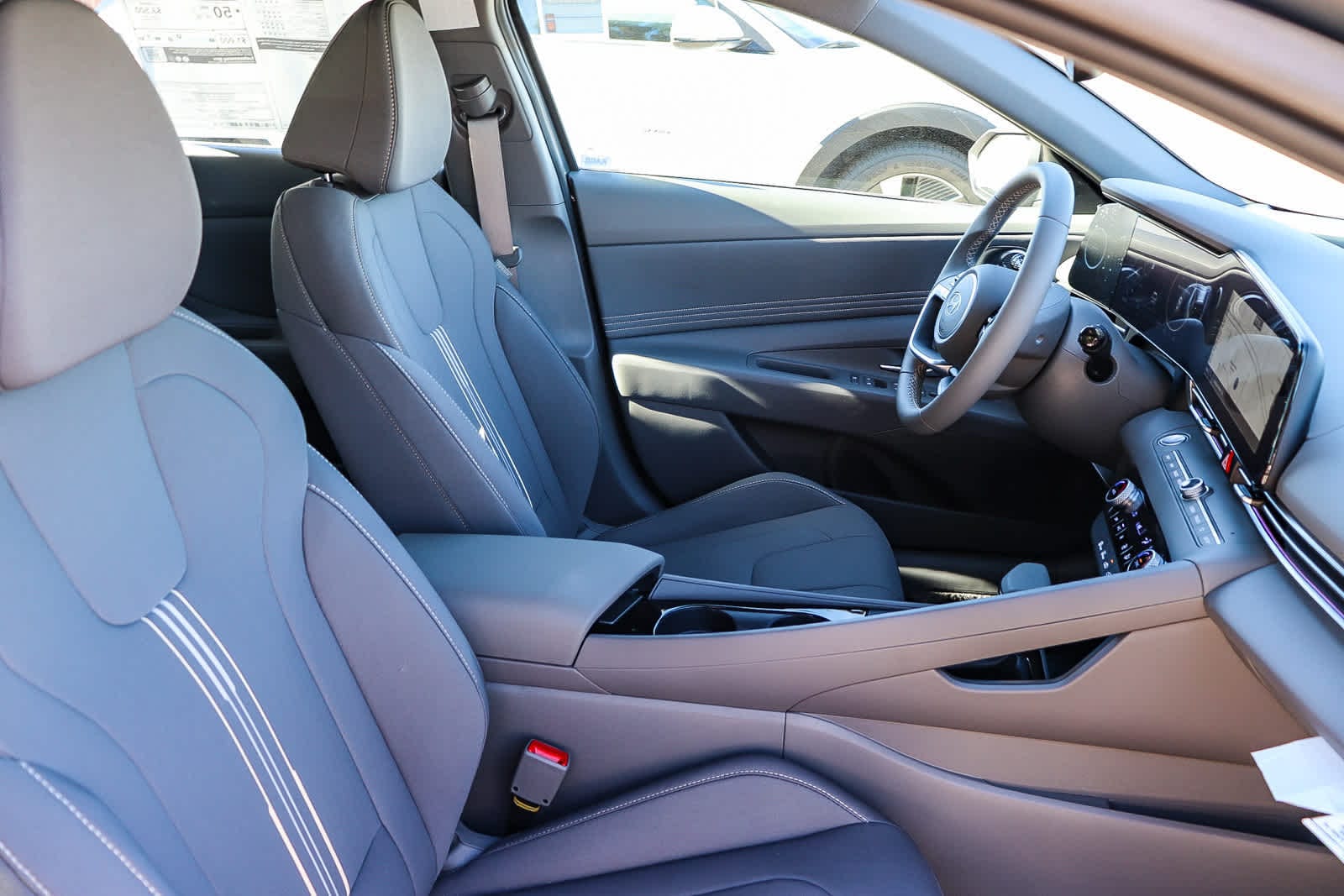 Thumbnail: 2026 Hyundai Elantra - 23