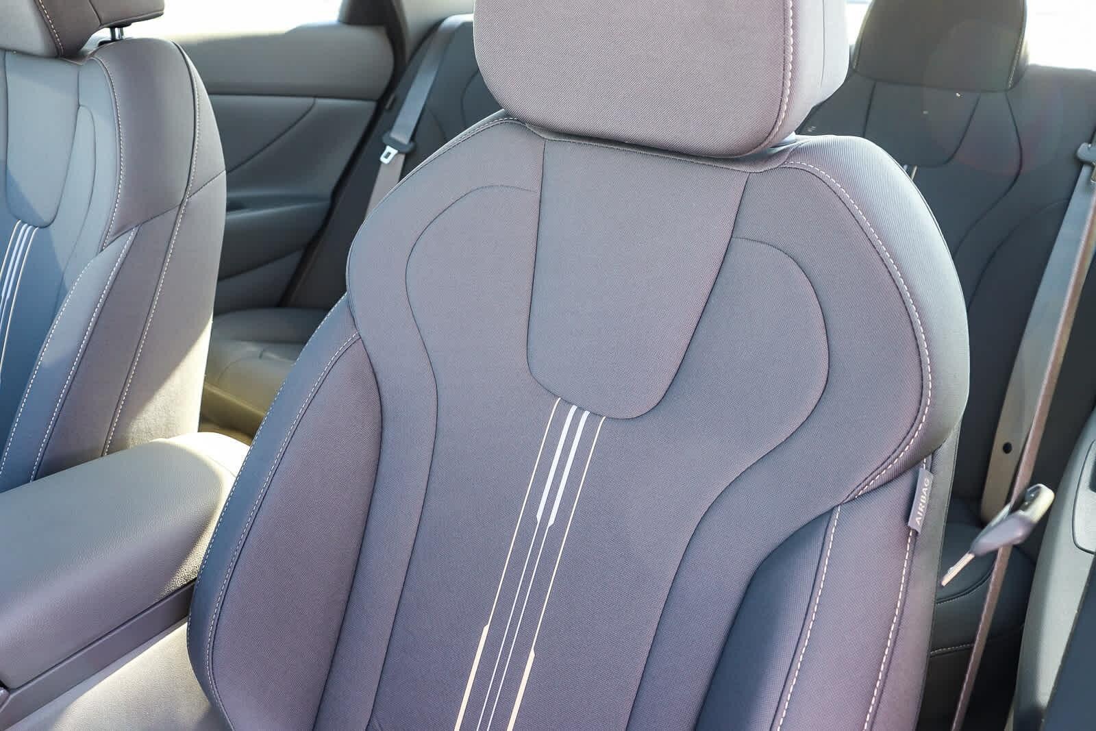 Thumbnail: 2025 Hyundai Elantra - 27