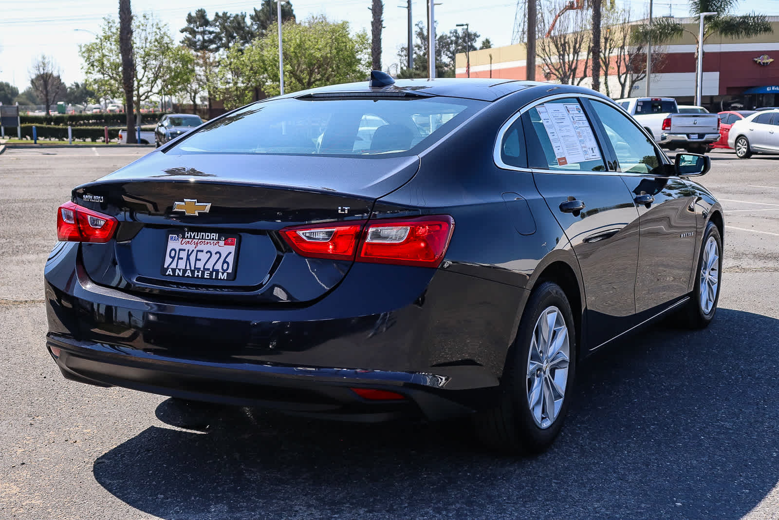 2023 Chevrolet Malibu LT photo 5