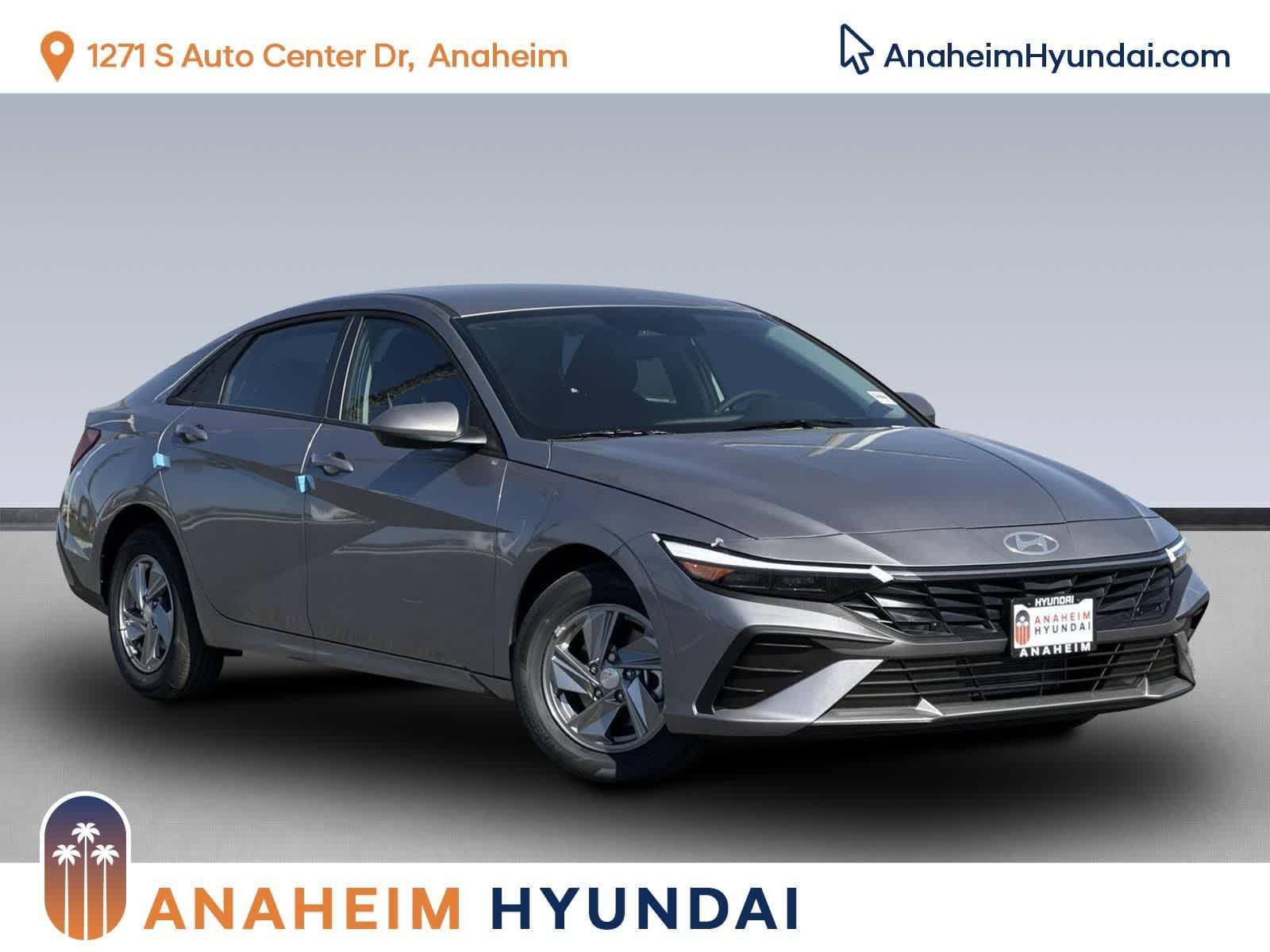 2025 Hyundai Elantra SE