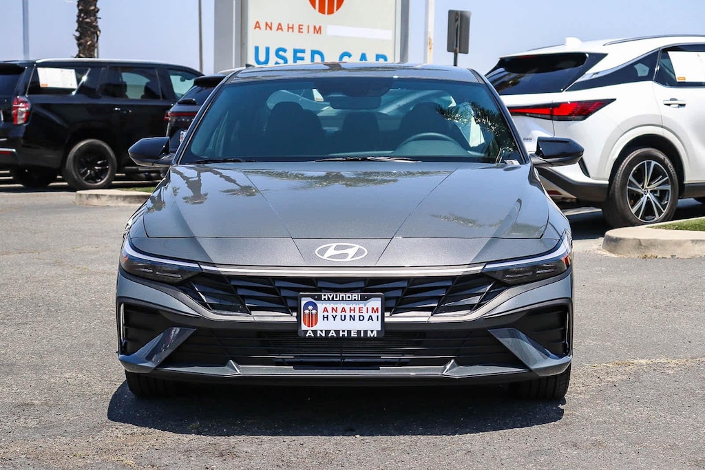 New 2026 Hyundai Elantra SEL Sport Sedan