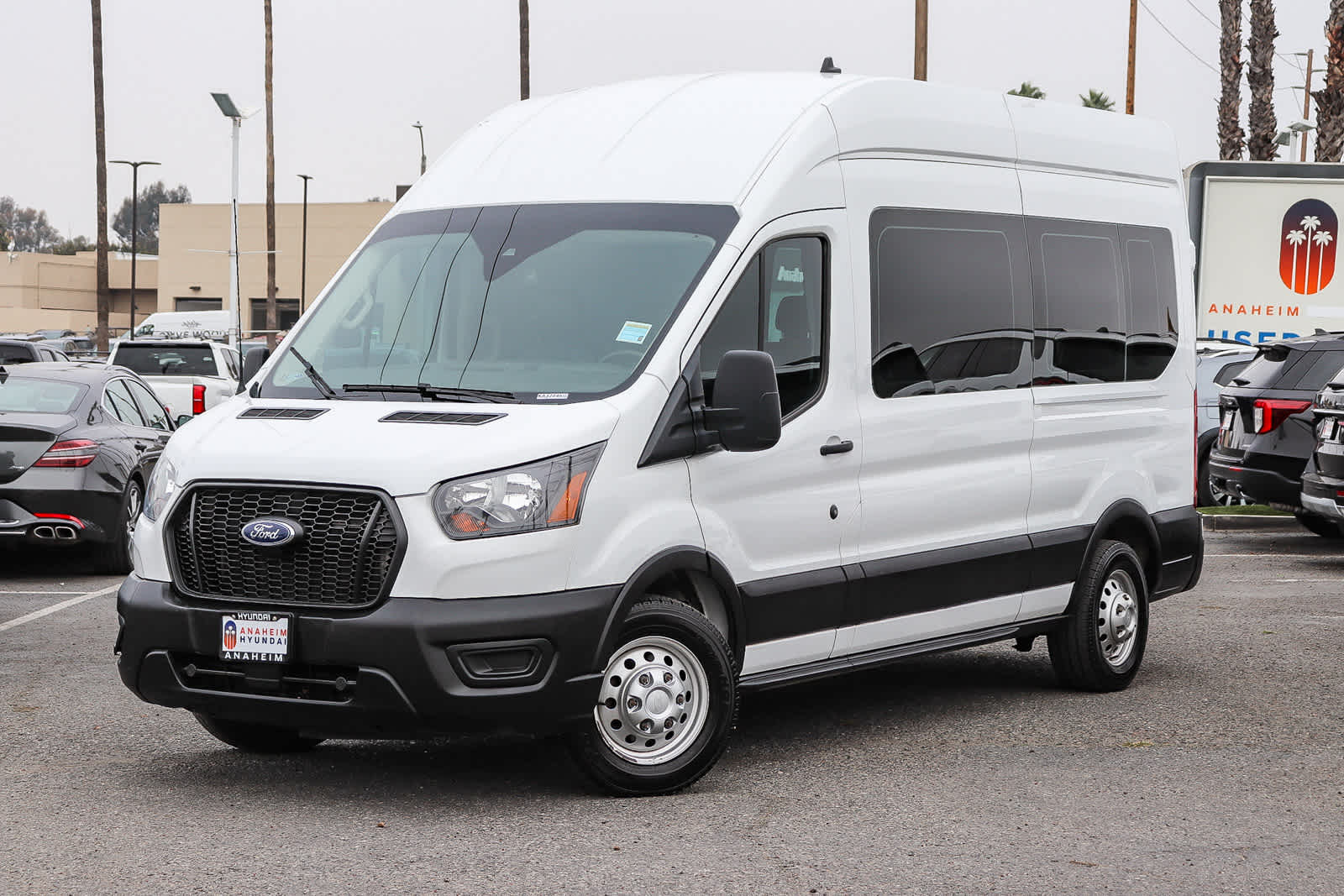 2022 Ford Transit Passenger Van XL's photo