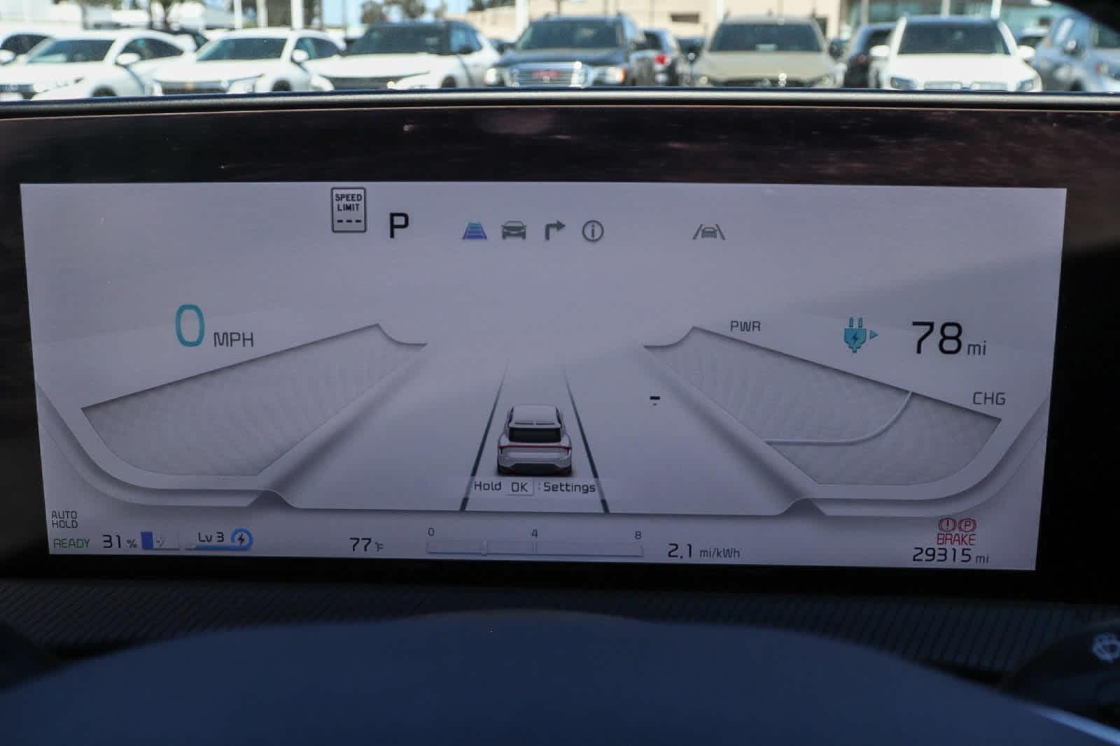 Thumbnail: 2022 Kia EV6 - 26