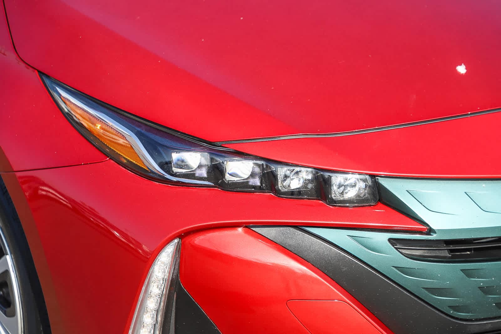 Thumbnail: 2018 Toyota Prius Prime - 4