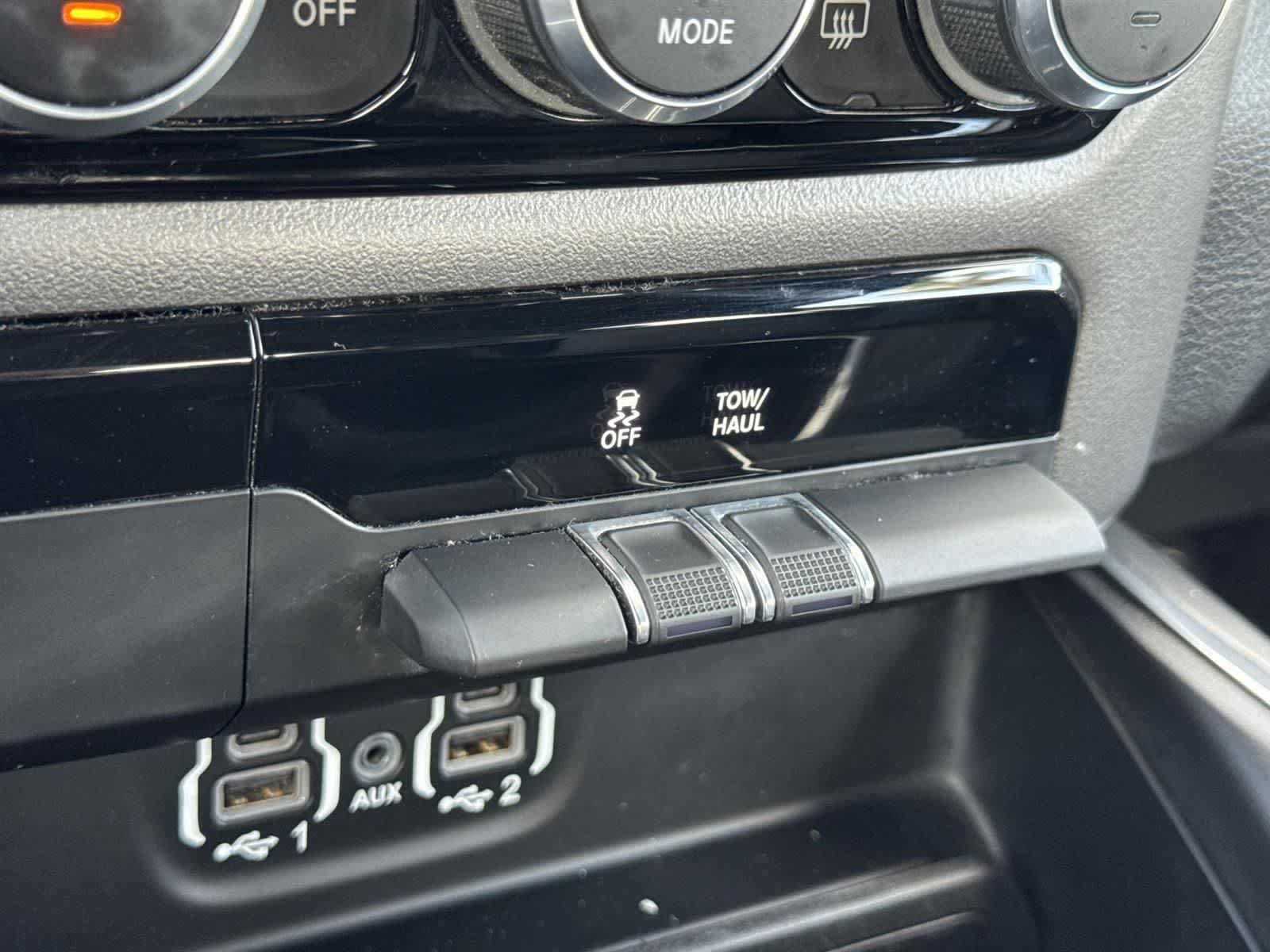 Thumbnail: 2024 RAM 1500 - 18