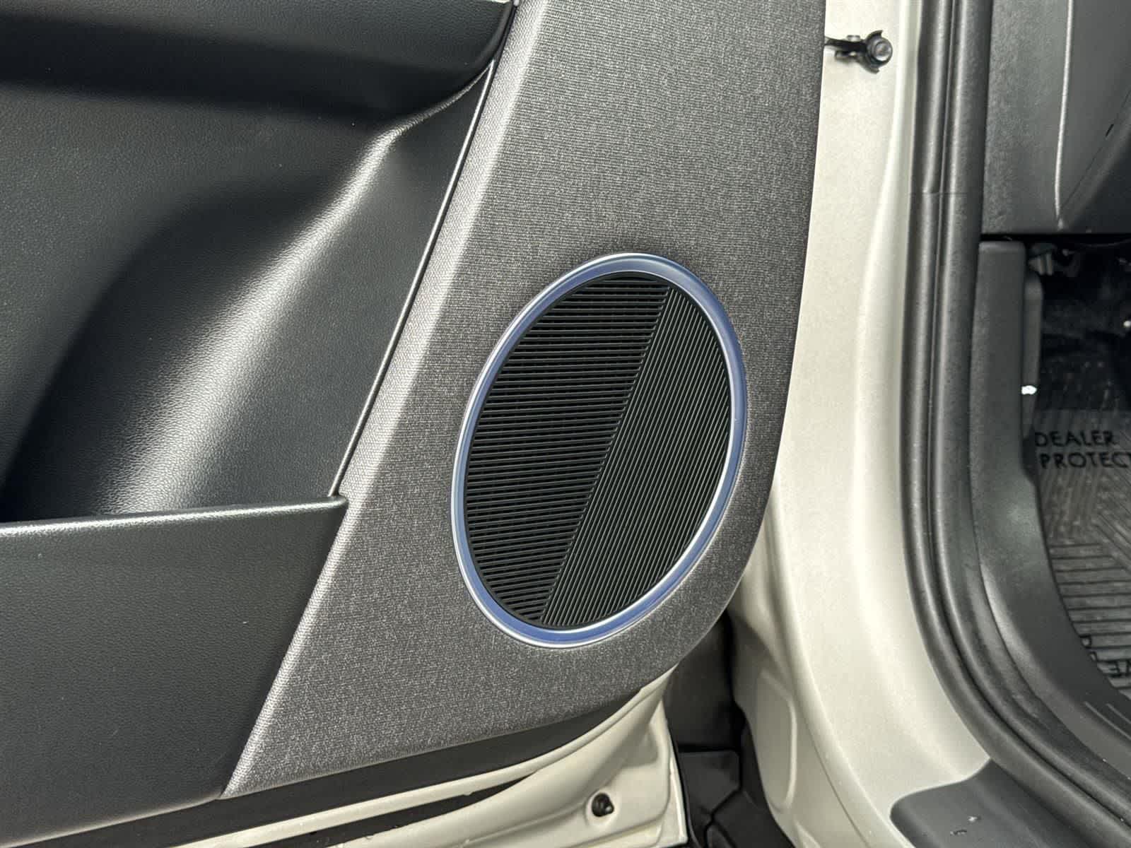 Thumbnail: 2023 Hyundai Ioniq 5 - 21