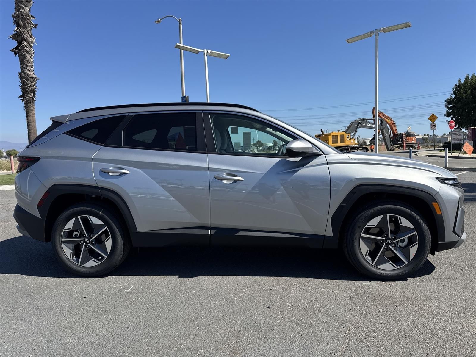 Thumbnail: 2025 Hyundai Tucson - 3