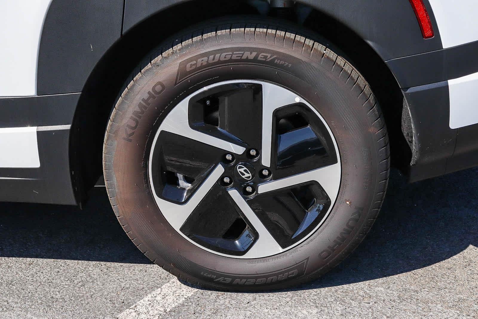 Thumbnail: 2026 Hyundai Ioniq - 11