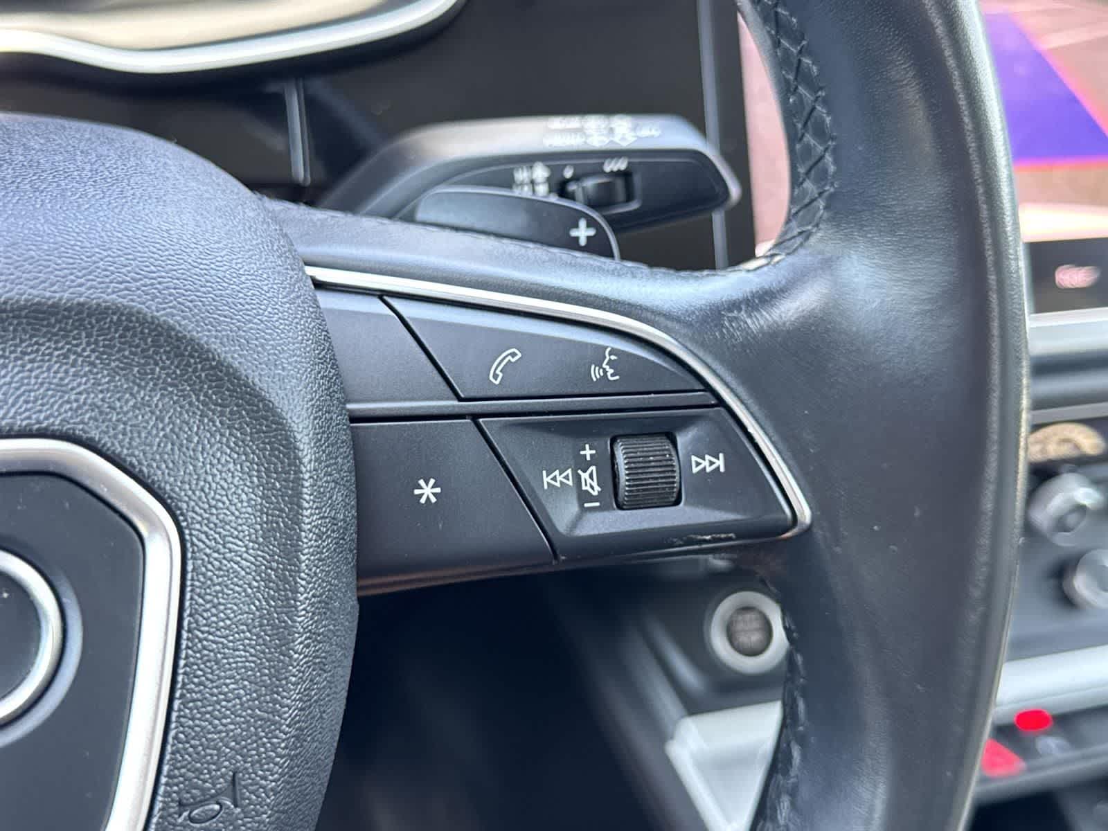 Thumbnail: 2024 Audi Q3 - 12