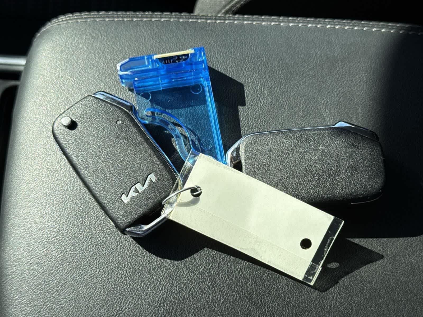 Thumbnail: 2023 Kia Sorento - 39