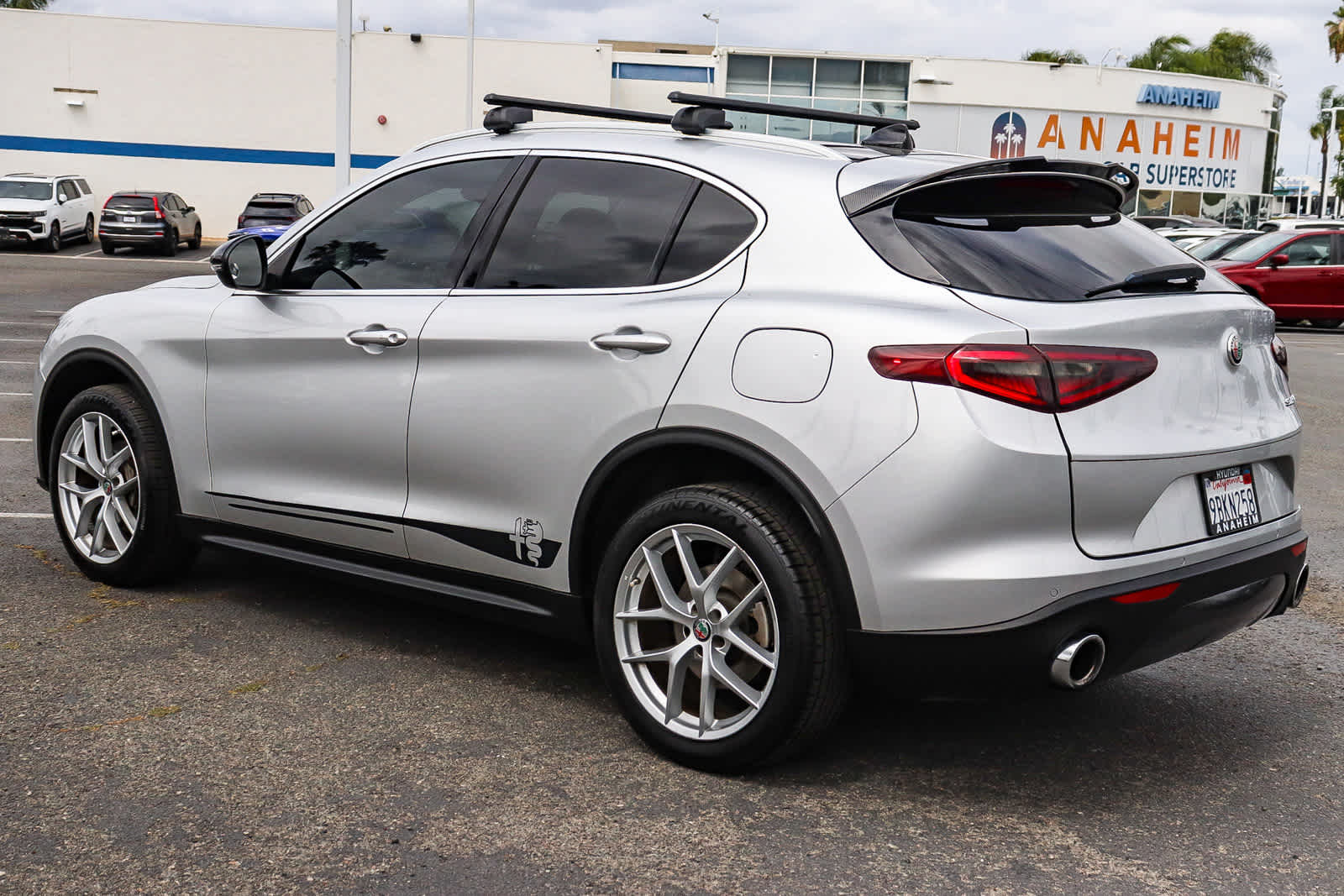Thumbnail: 2019 Alfa Romeo Stelvio - 8
