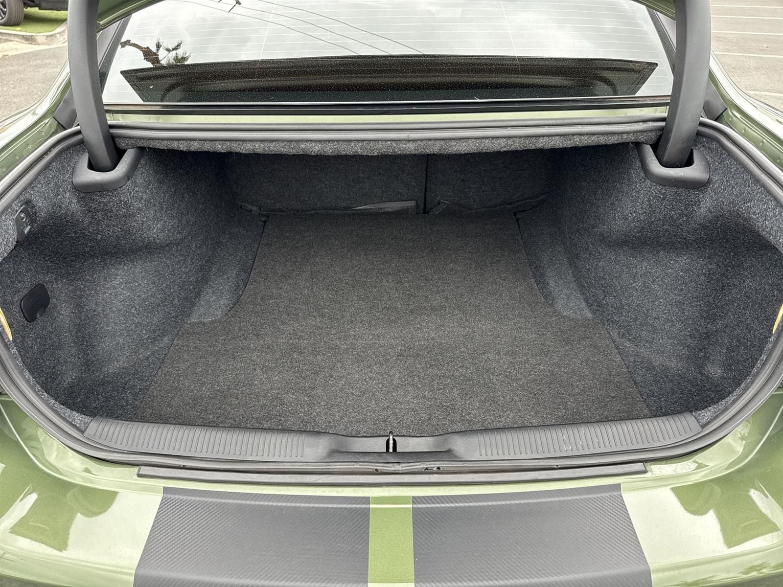 Thumbnail: 2019 Dodge Charger - 34