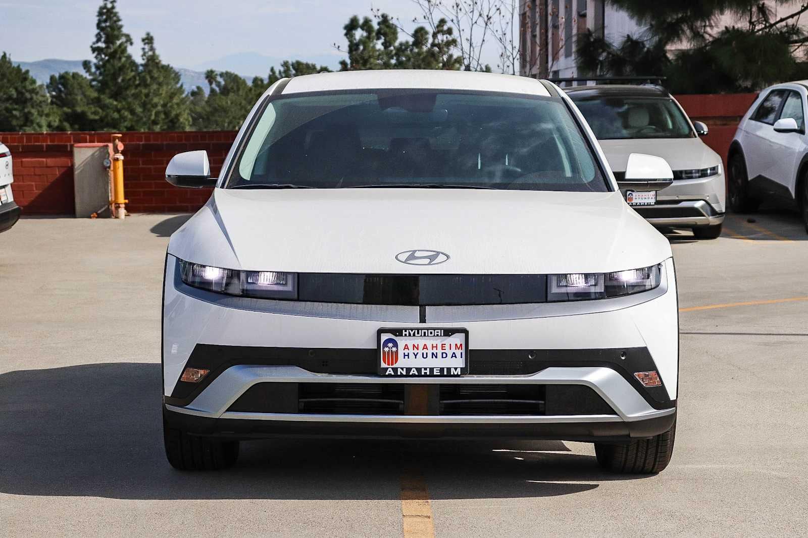 Thumbnail: 2026 Hyundai Ioniq 5 - 2