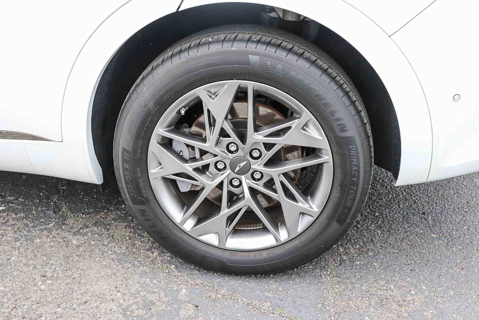 Thumbnail: 2023 Genesis GV70 - 11