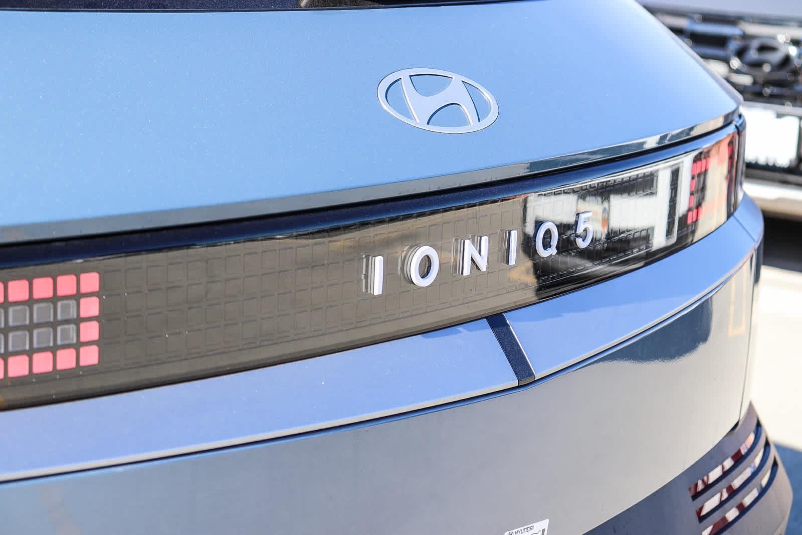 Thumbnail: 2026 Hyundai Ioniq 5 - 10