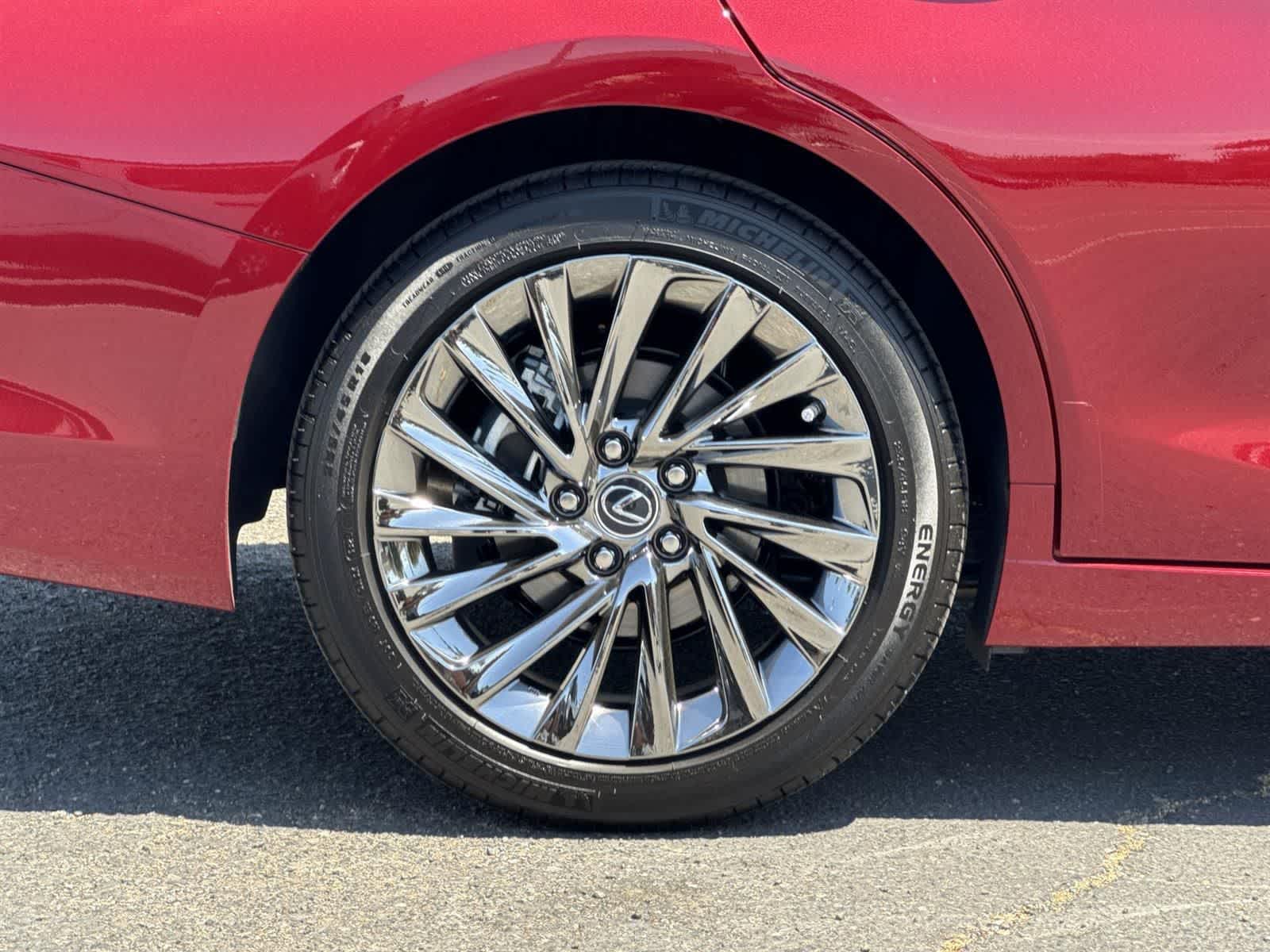 Thumbnail: 2025 Lexus ES - 41