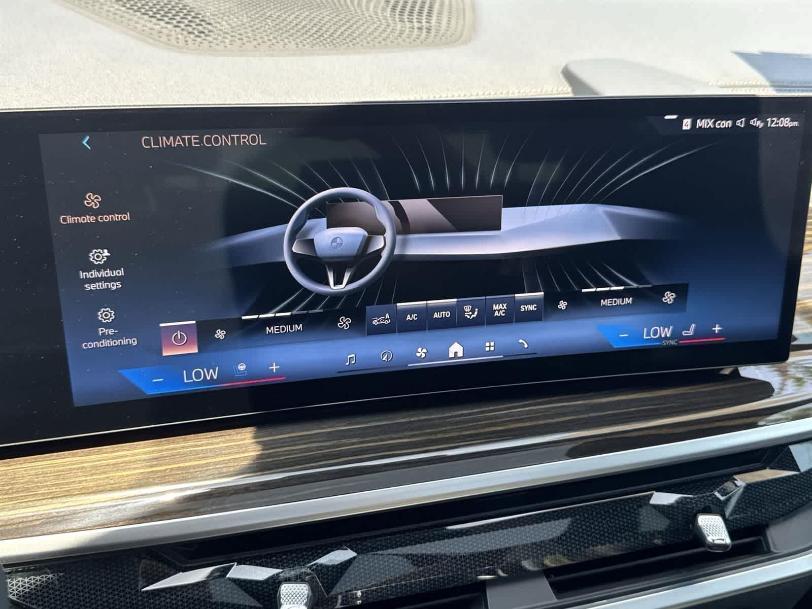 Thumbnail: 2024 BMW X5 - 14