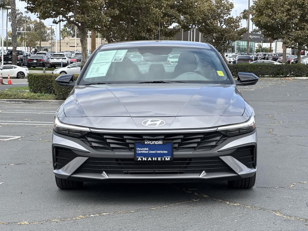 Used 2025 Hyundai Elantra SEL Sport Sedan