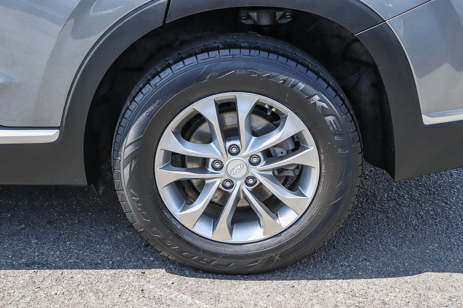 Thumbnail: 2019 Hyundai Santa Fe - 12