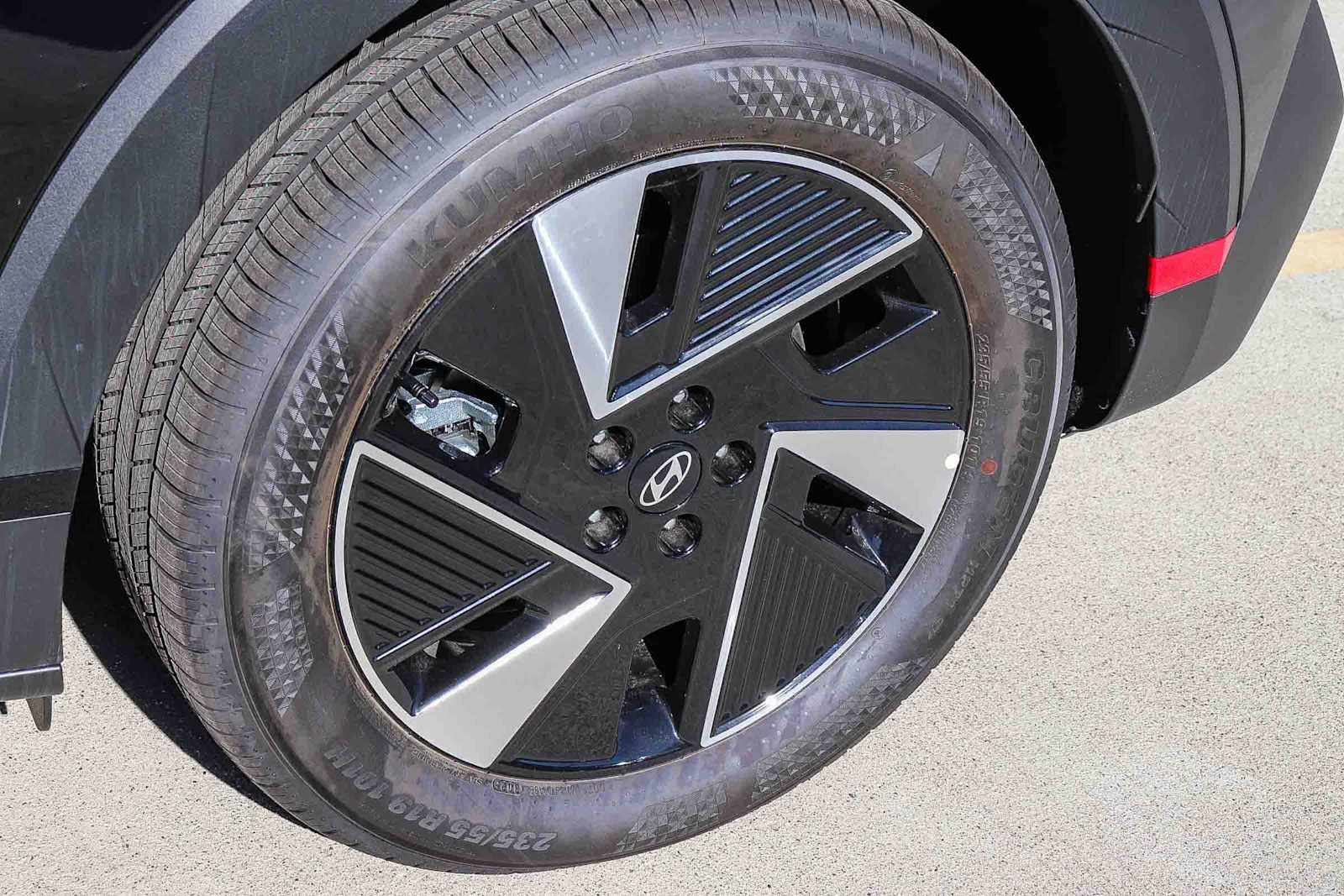 Thumbnail: 2026 Hyundai Ioniq 5 - 11