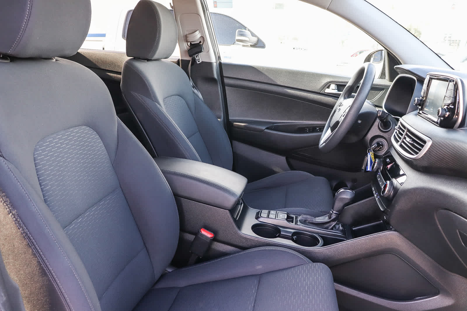 Thumbnail: 2020 Hyundai Tucson - 18