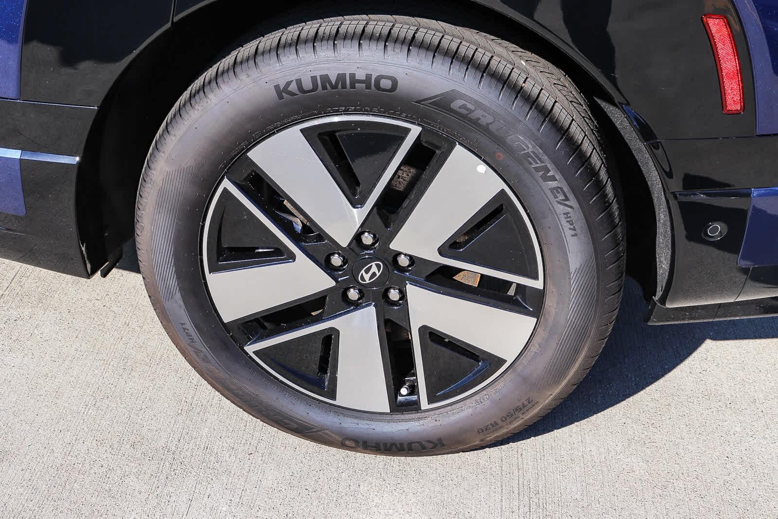 Thumbnail: 2026 Hyundai Ioniq - 11