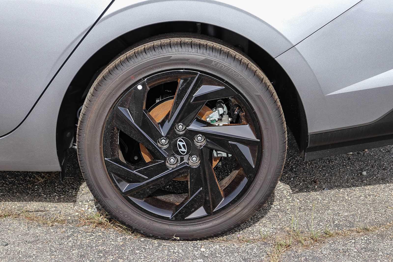 Thumbnail: 2026 Hyundai Elantra - 11