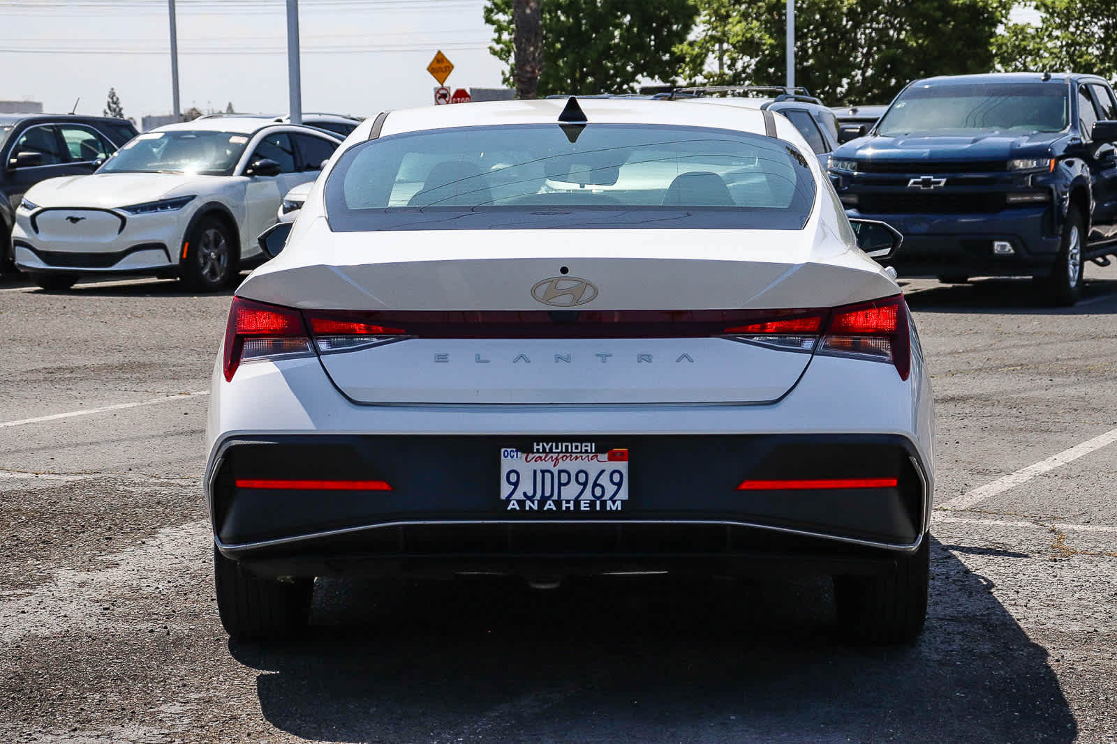 Thumbnail: 2024 Hyundai Elantra - 7