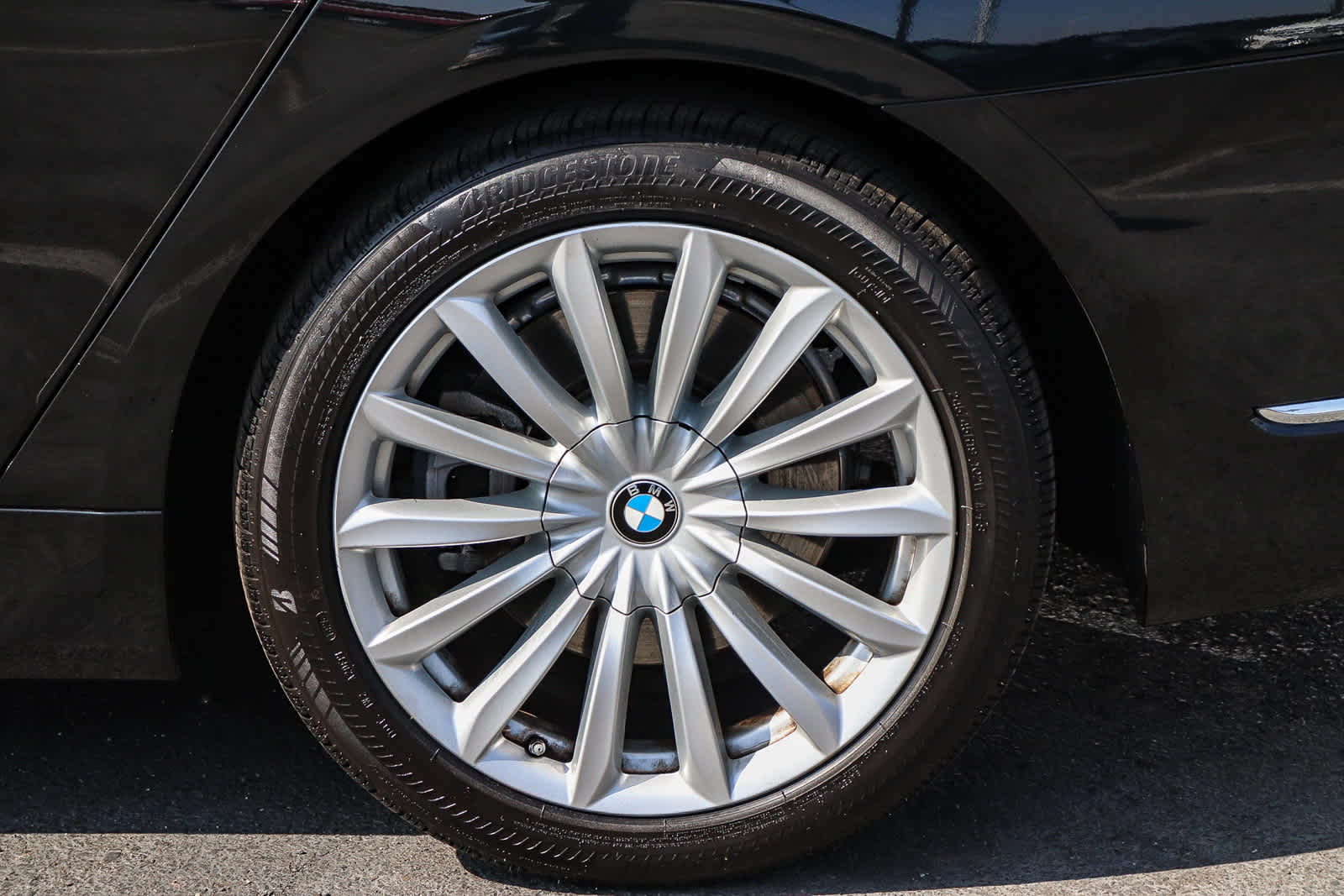 Thumbnail: 2021 BMW 7 Series - 11