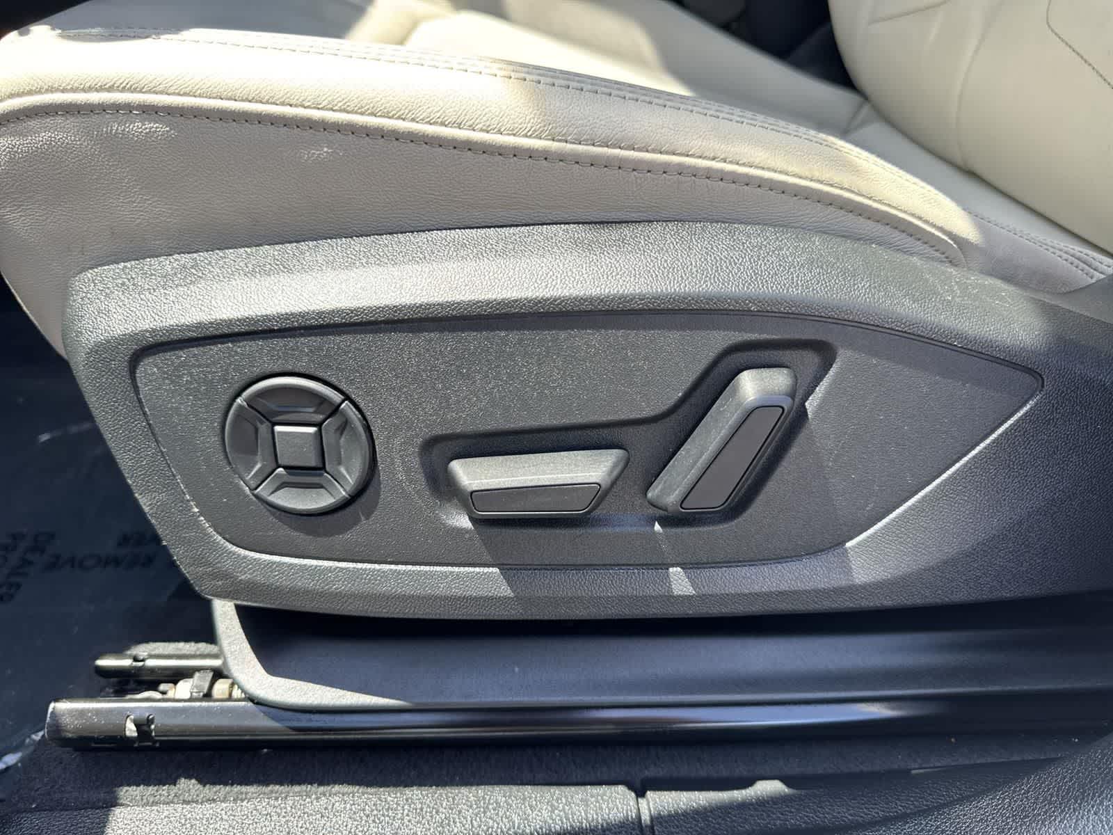 Thumbnail: 2024 Audi Q3 - 23