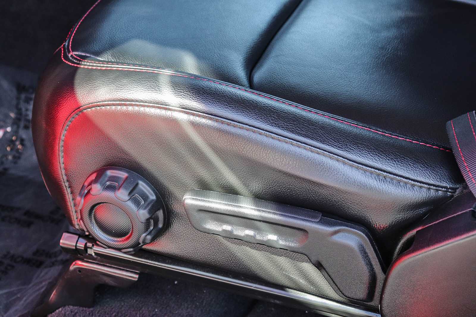 Thumbnail: 2022 Jeep Gladiator - 33