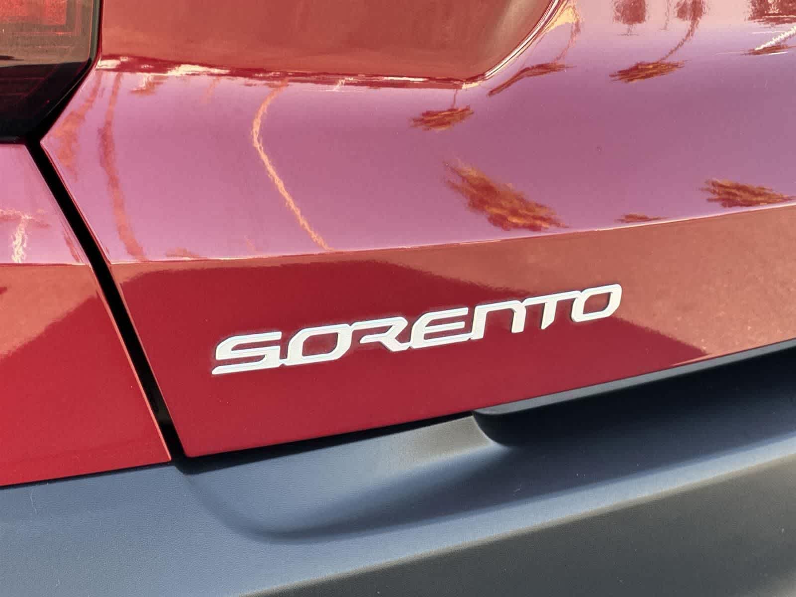 Thumbnail: 2023 Kia Sorento - 11