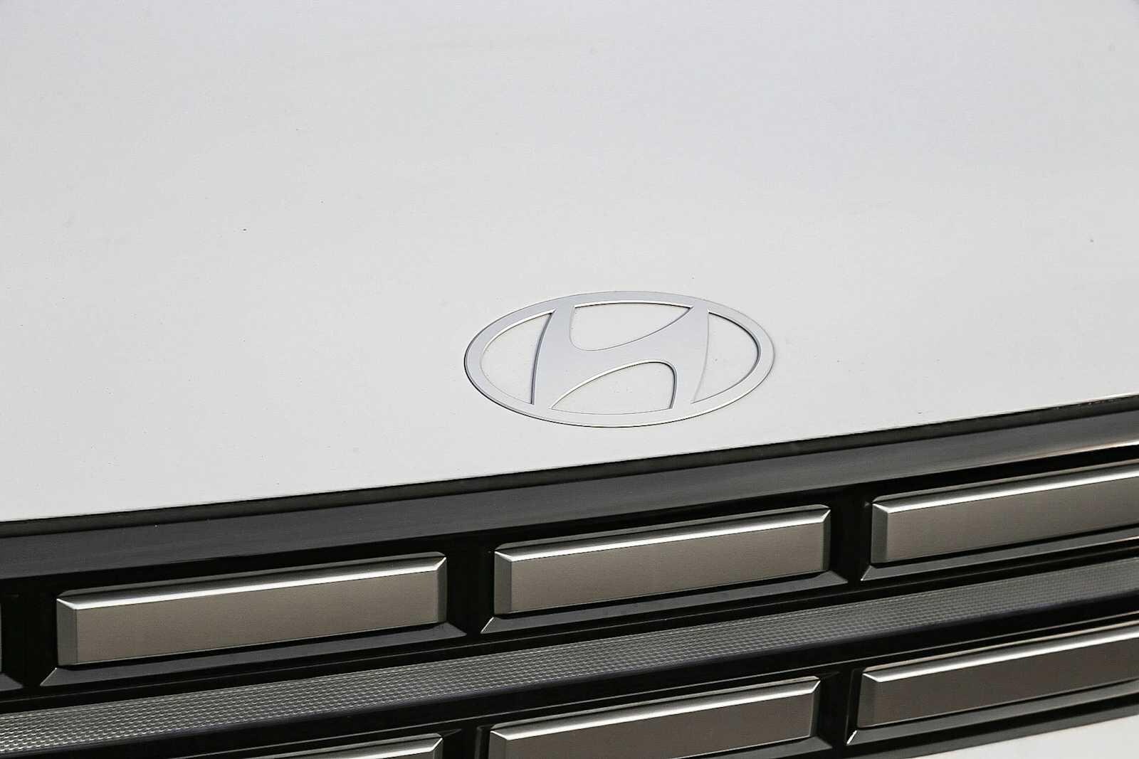 Thumbnail: 2026 Hyundai Santa Fe - 5