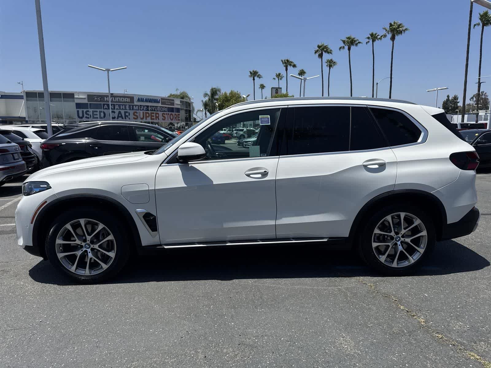 Thumbnail: 2024 BMW X5 - 5
