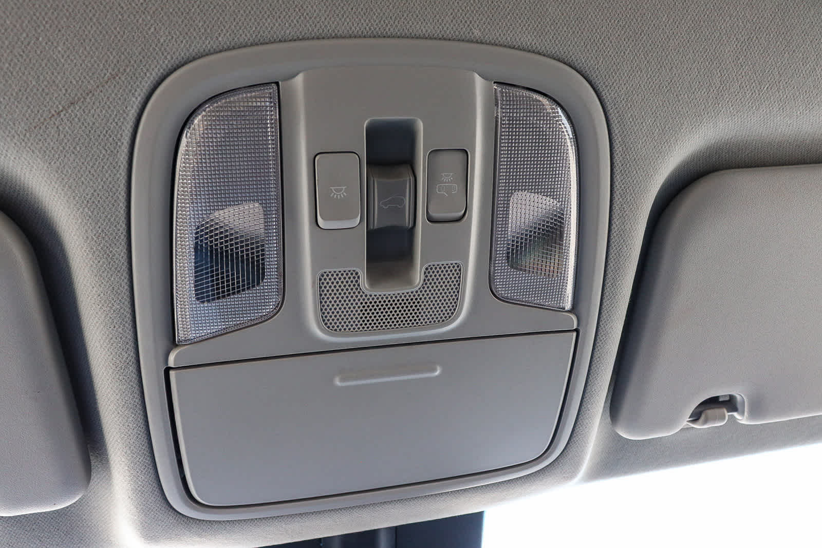 Thumbnail: 2017 Kia Niro - 30