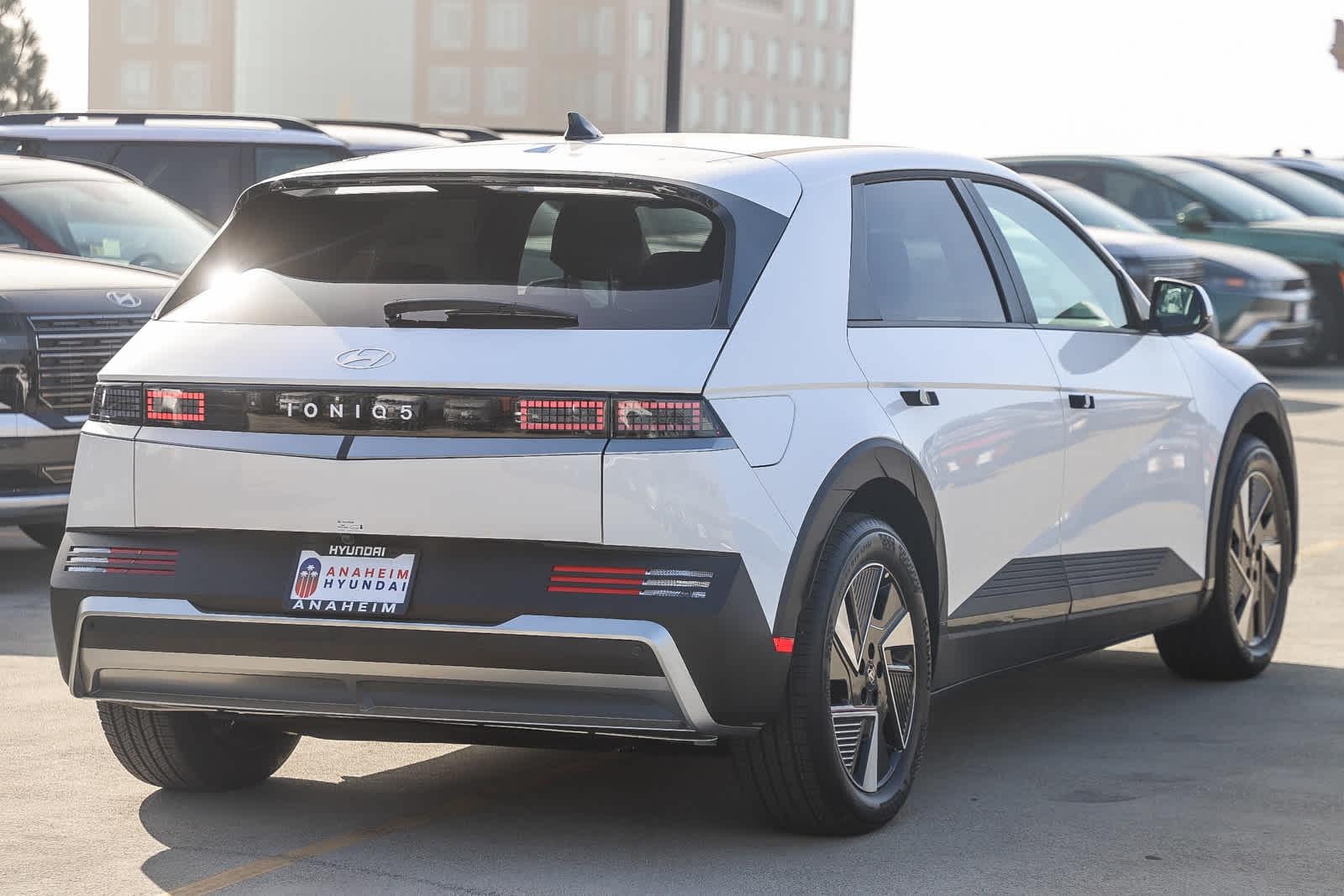 Thumbnail: 2026 Hyundai Ioniq 5 - 2