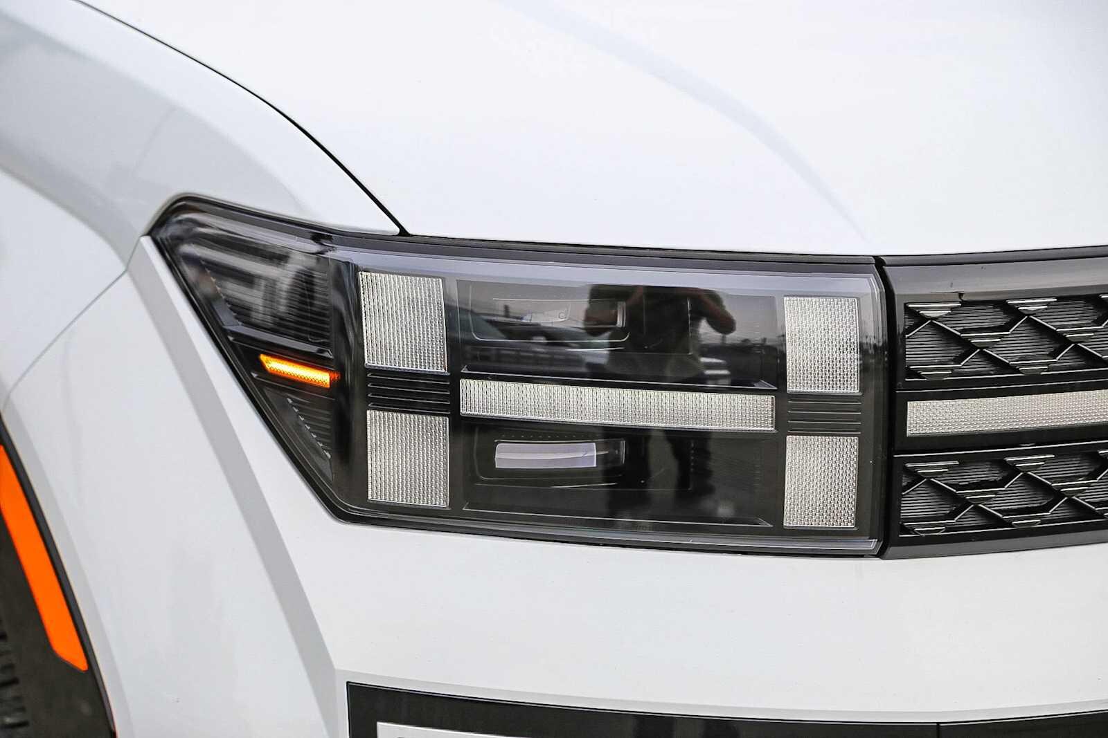 Thumbnail: 2026 Hyundai Santa Fe - 4