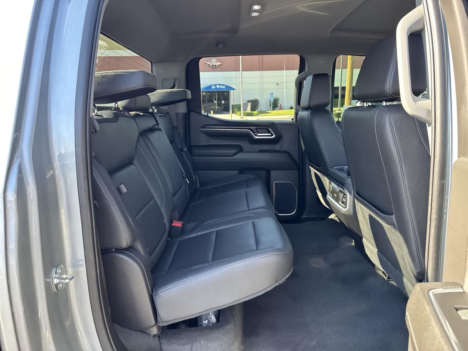 Thumbnail: 2023 GMC Sierra 1500 - 20