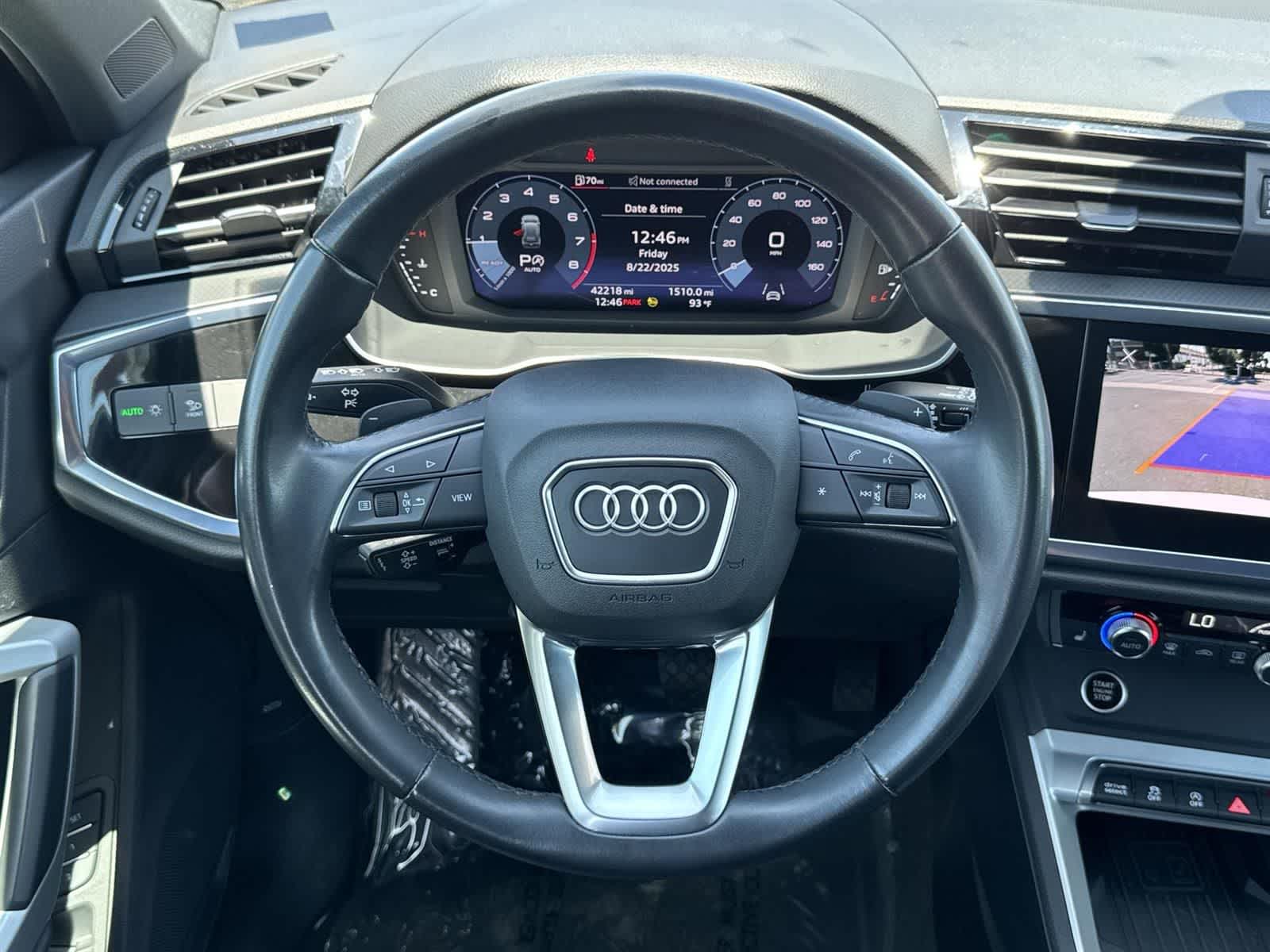 Thumbnail: 2024 Audi Q3 - 10