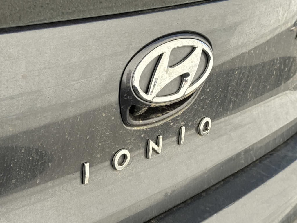 Used 2019 Hyundai IONIQ Plug-In Hybrid Sedan