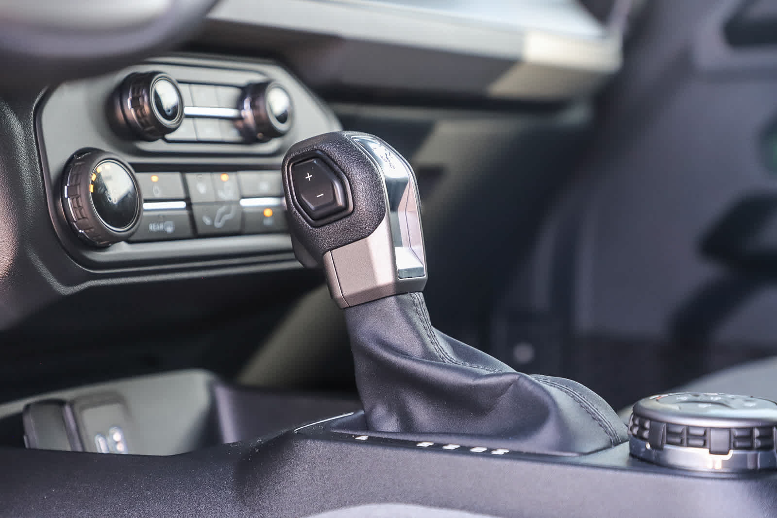 Thumbnail: 2023 Ford Bronco - 27