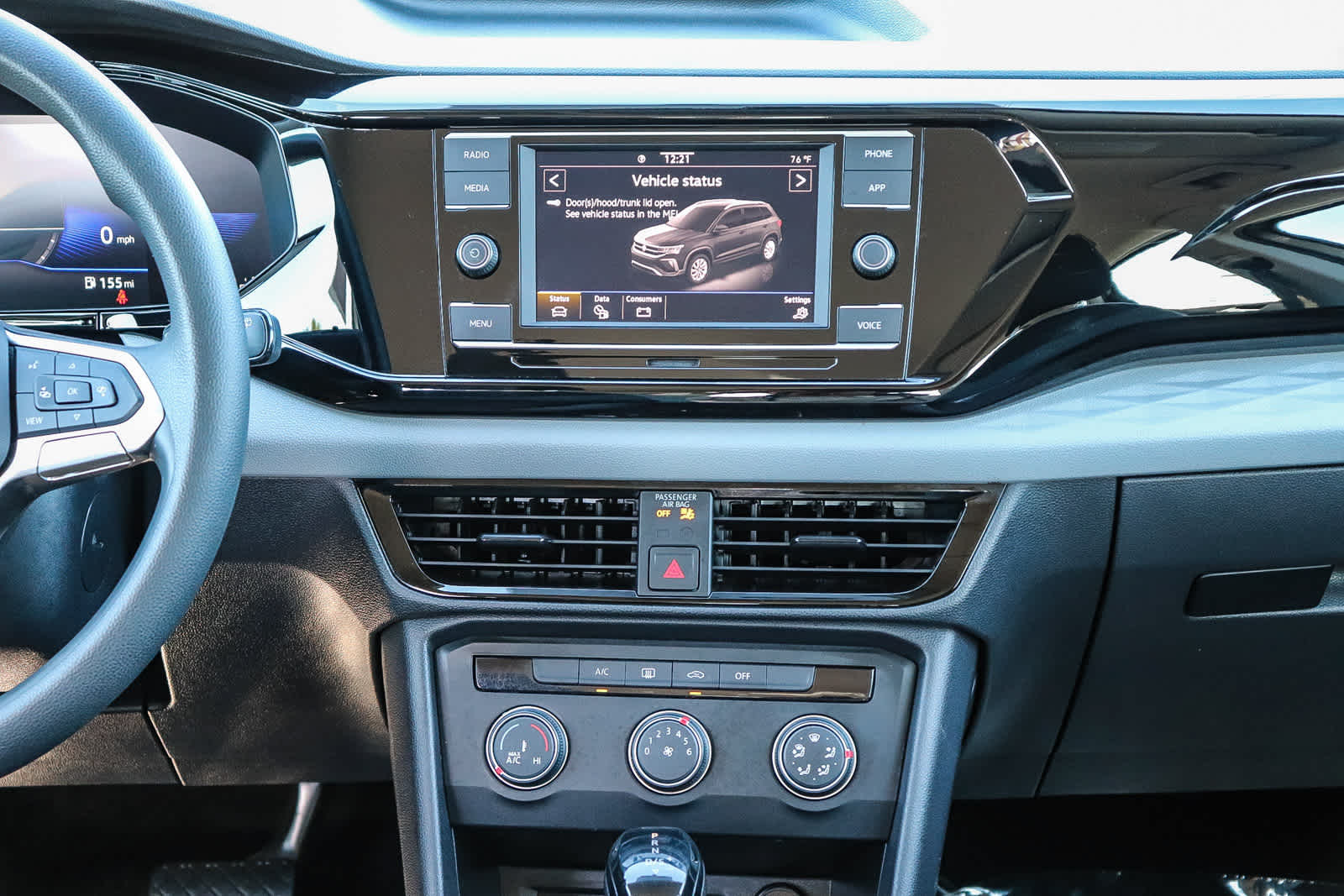 Thumbnail: 2022 Volkswagen Taos - 13