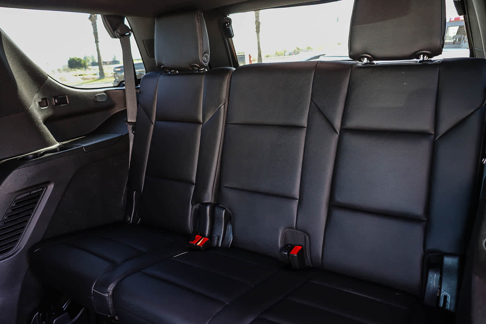 Thumbnail: 2021 Cadillac Escalade - 23