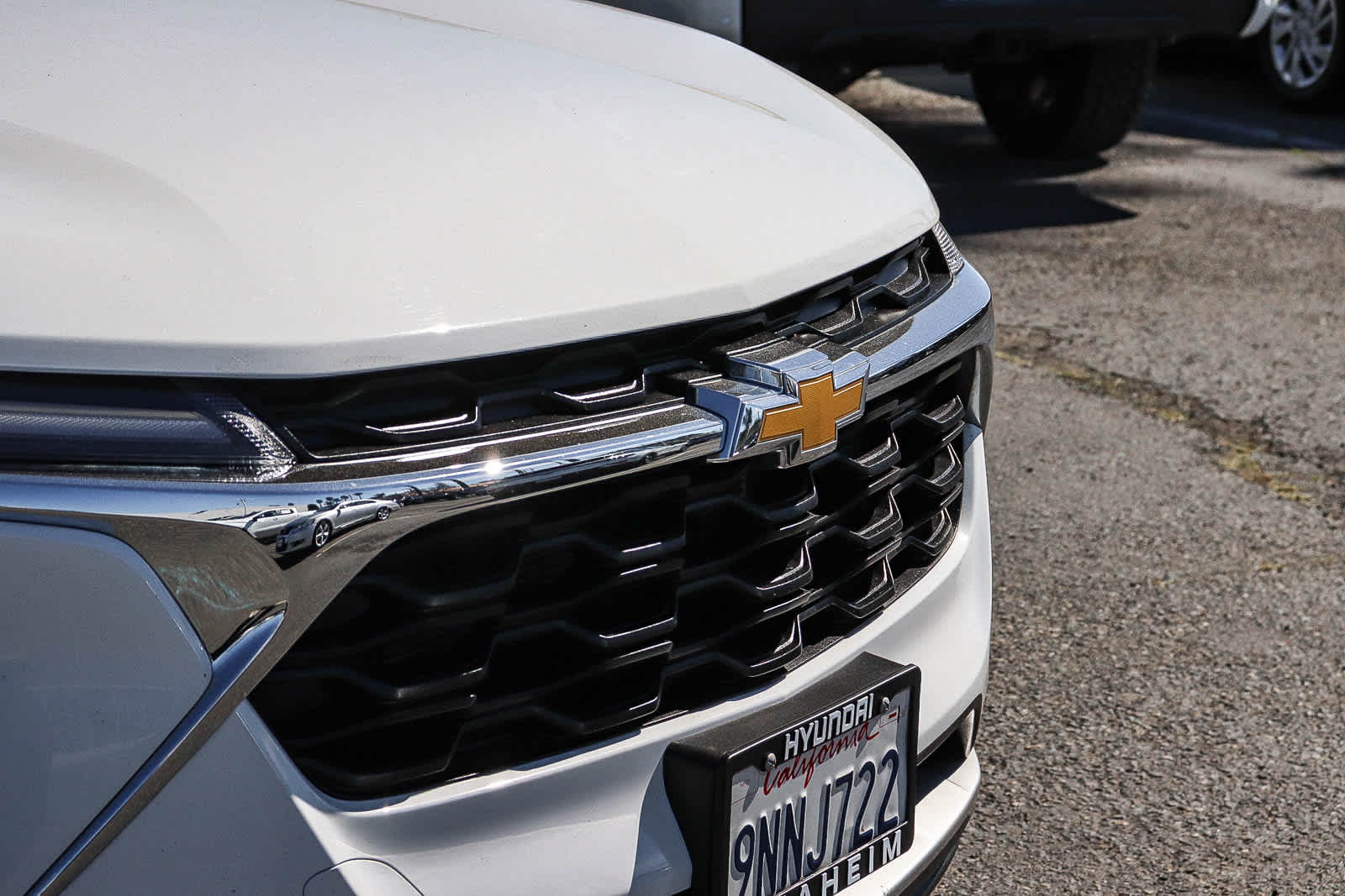 2024 Chevrolet Trax LT photo 4