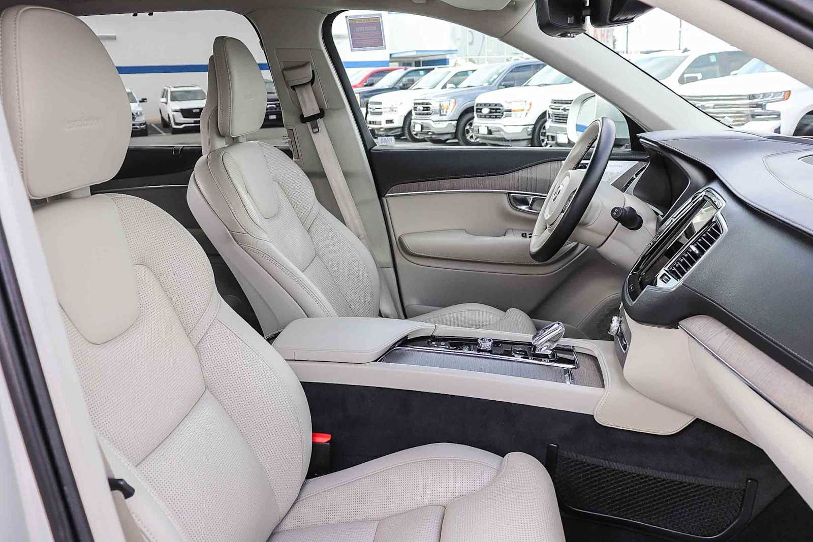 Thumbnail: 2020 Volvo XC90 - 19