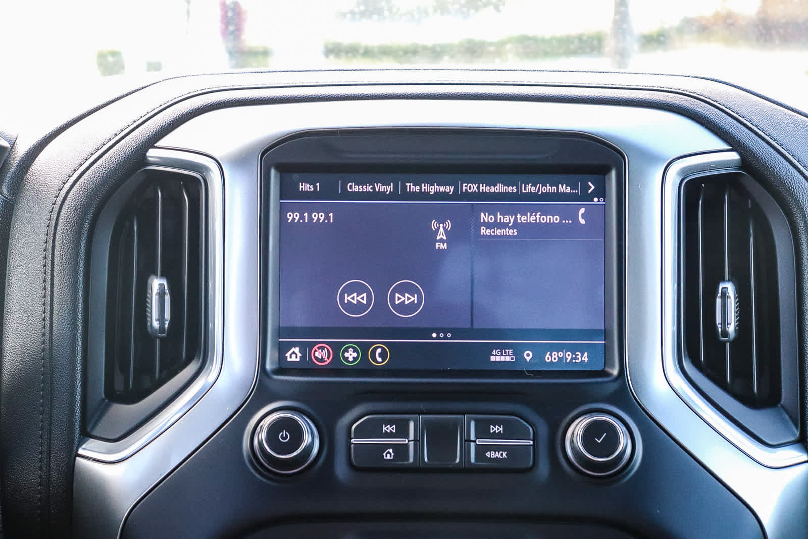 Thumbnail: 2021 Chevrolet Silverado 1500 - 12