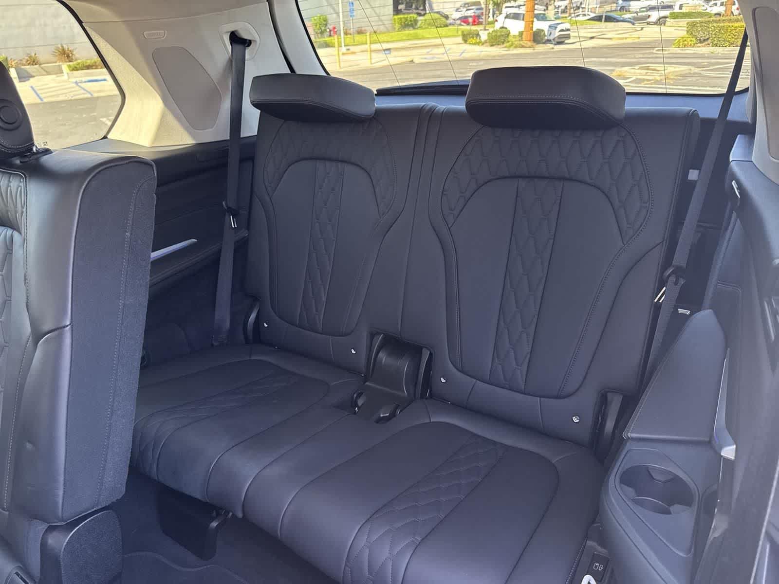 Thumbnail: 2023 BMW X7 - 34